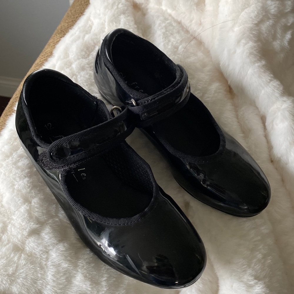 Danskin Freestyle Toddler Girls Tap Shoes, Black Patent Leather, Size 12